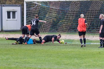 Bild 159 - Frauen TSV Wiemersdorf - VfR Horst : Ergebnis: 0:7